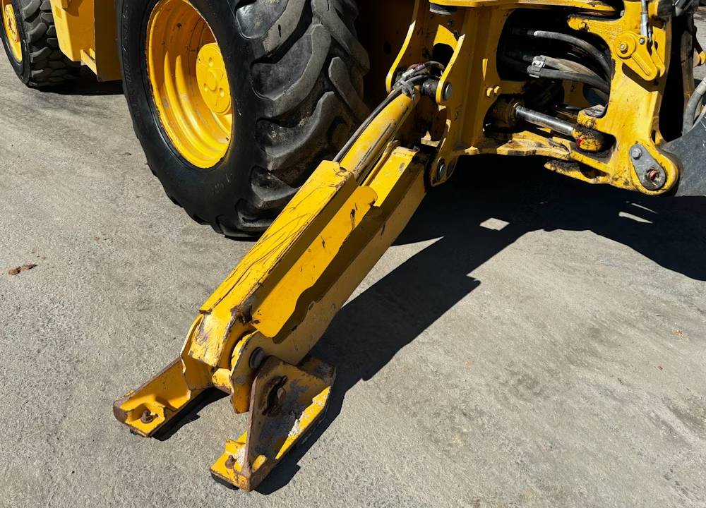 
								2019 John Deere 310EL 4WD full									
