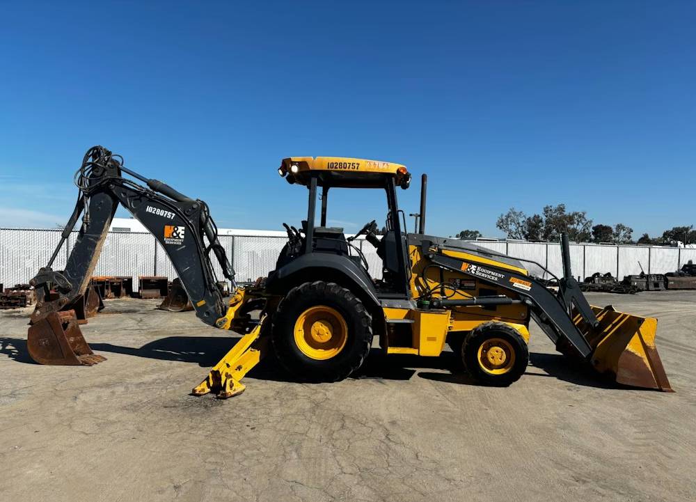 
								2019 John Deere 310EL 4WD full									