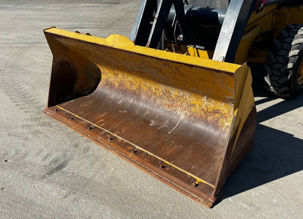 
								2019 John Deere 310EL 4WD full									