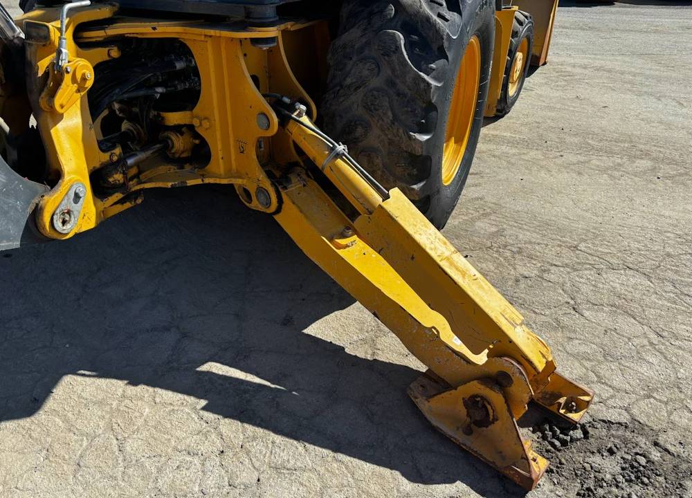 
								2019 John Deere 310EL 4WD full									