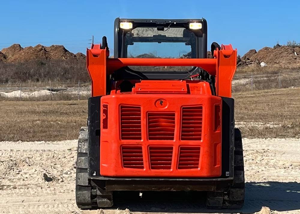 
								2024 Kubota SVL65-2 full									