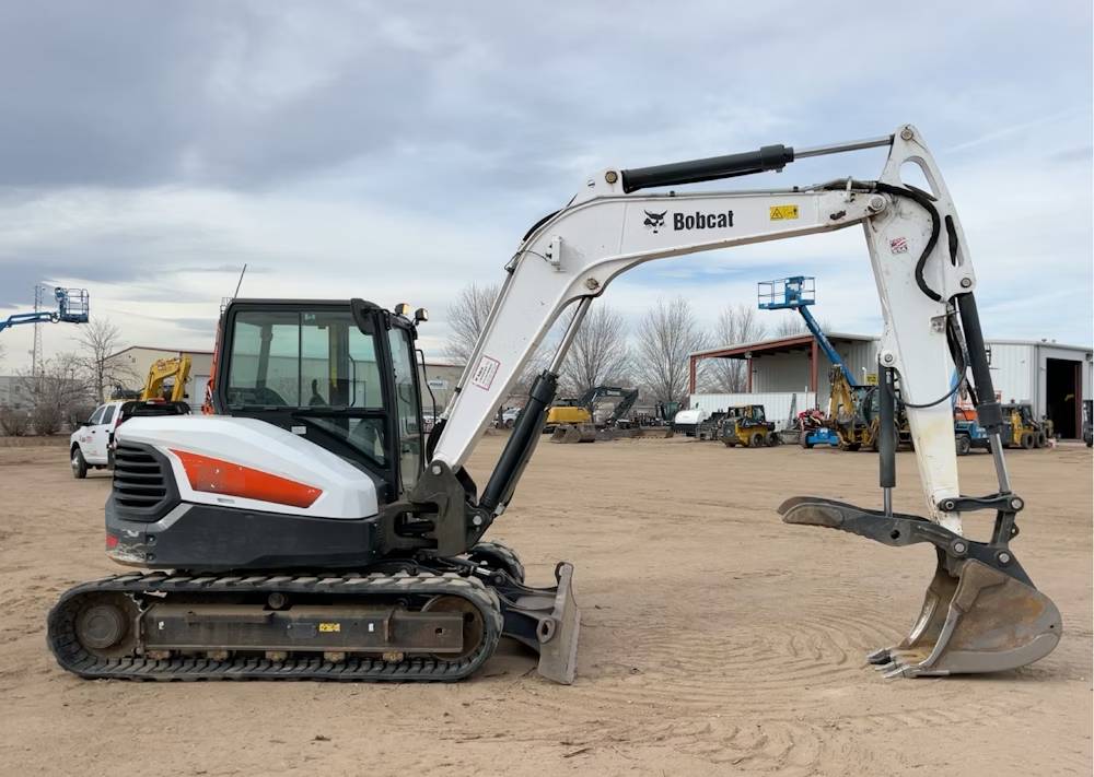 
								2018 Bobcat E85 Hydraulic Mini Excavator Backhoe Blade Thumb Bucket Aux full									