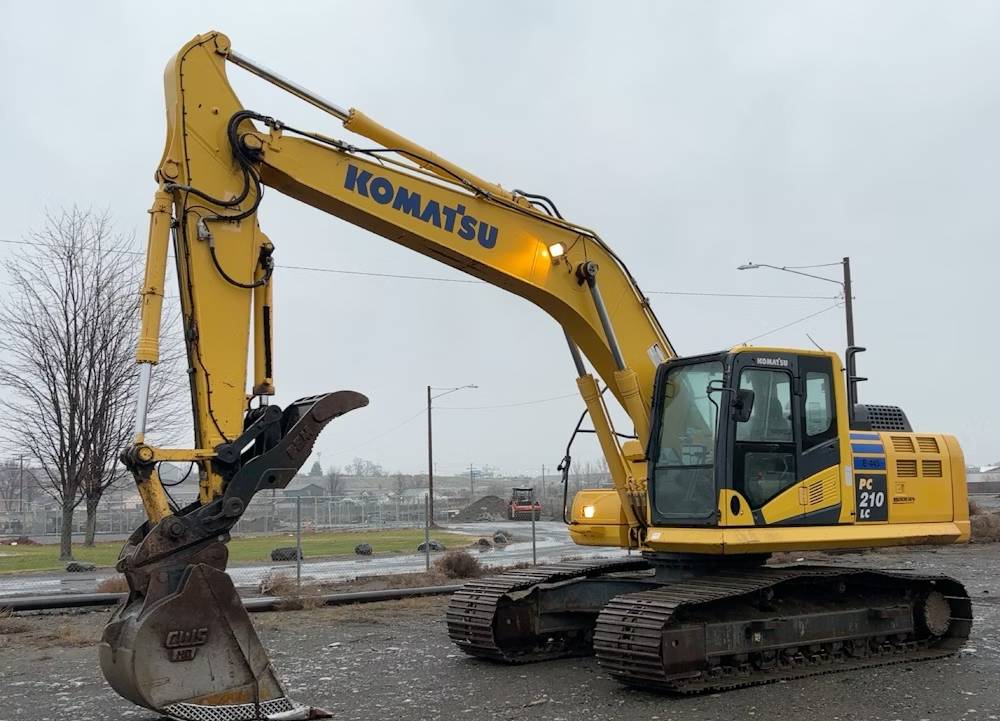 
								2016 Komatsu PC210LC-10 Hydraulic Excavator Trackhoe Cab Thumb Bucket full									