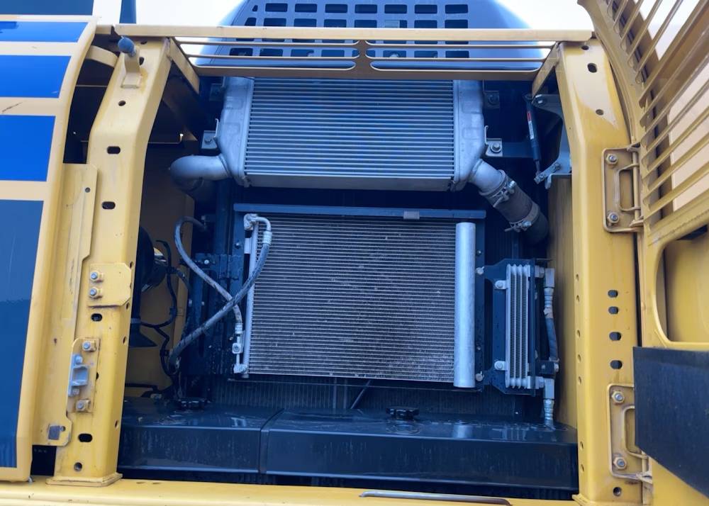 
								2016 Komatsu PC210LC-10 Hydraulic Excavator Trackhoe Cab Thumb Bucket full									