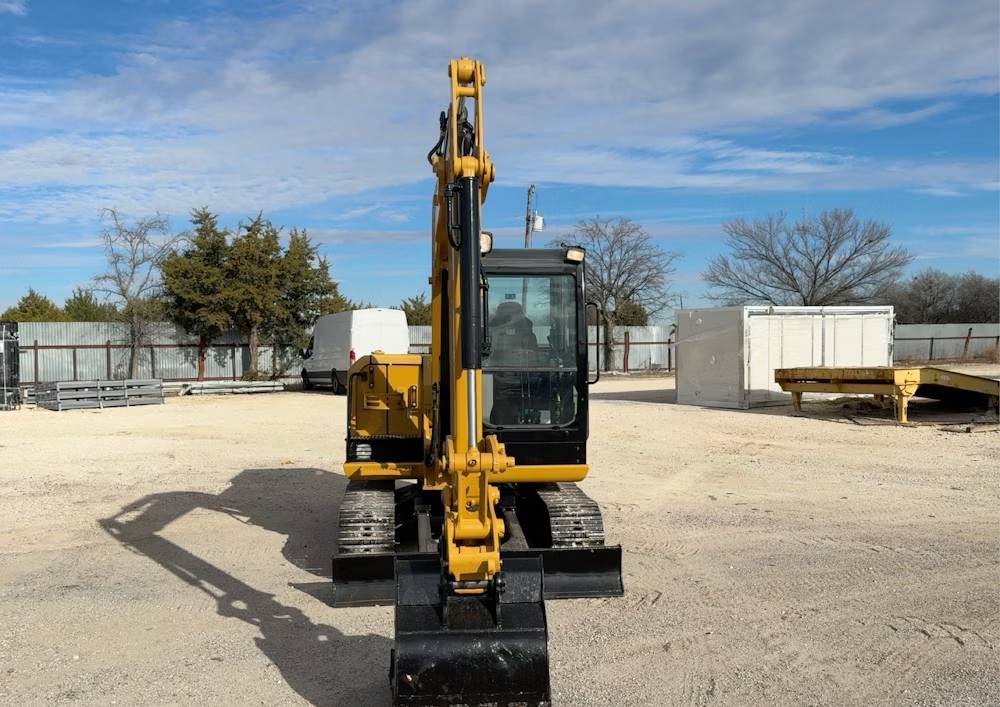 
								2017 Caterpillar 305.5E2 Mini Excavator Crawler Trackhoe Dozer Cab AC full									