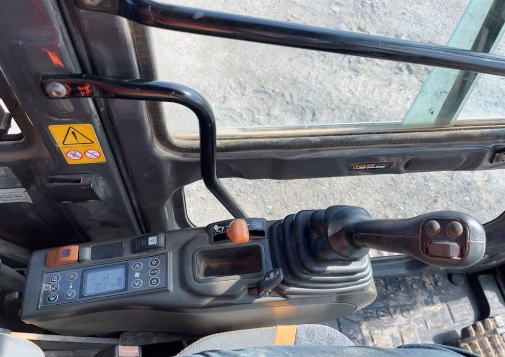 
								2018 Case CX210D Hydraulic Excavator Aux Hyd Thumb Tractor Bucket Cab full									