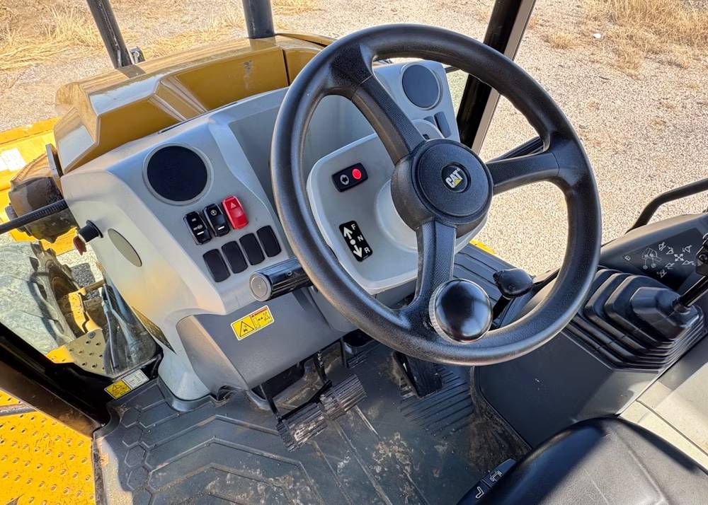 
								2021 Caterpillar 416F 4WD Backhoe Wheel Loader Tractor full									