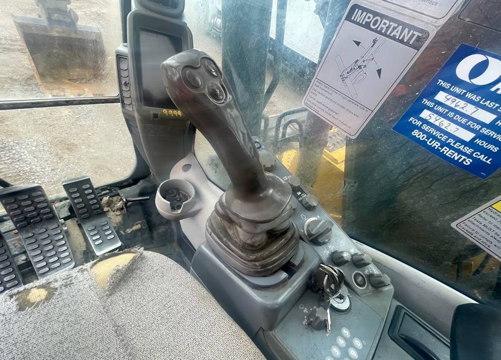 
								2016 John Deere 130G Excavator Trackhoe Cab Aux Hyd Thumb QC full									