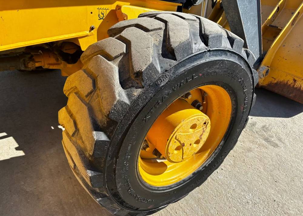 
								2019 John Deere 310EL 4WD full									