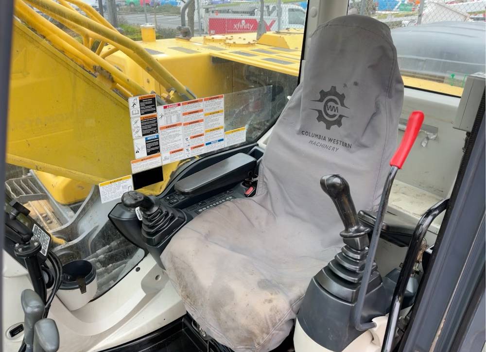 
								2014 Kobelco SK260LC-9 Excavator Trackhoe Thumb Aux Hyd QC Buckets AC full									
