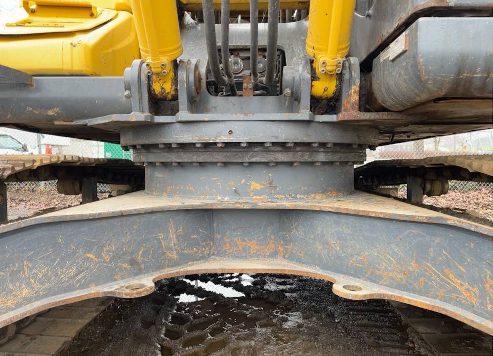 
								2014 Kobelco SK260LC-9 Excavator Trackhoe Thumb Aux Hyd QC Buckets AC full									