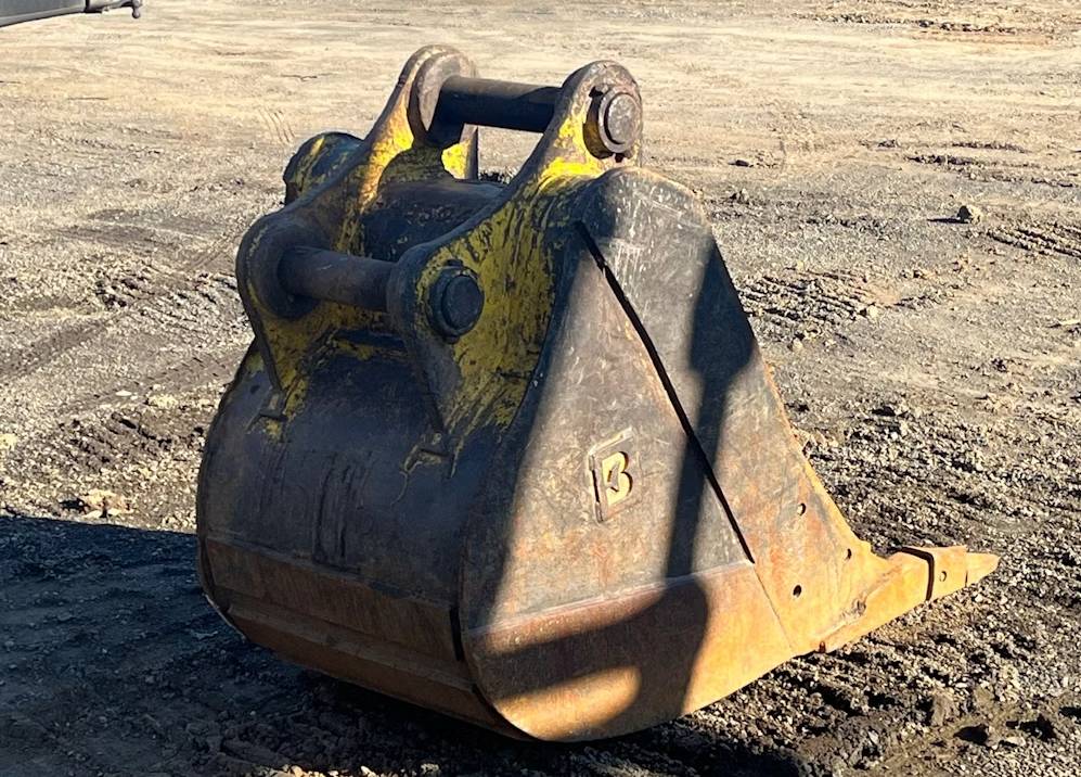 
								2014 Kobelco SK260LC-9 Excavator Trackhoe Thumb Aux Hyd QC Buckets AC full									
