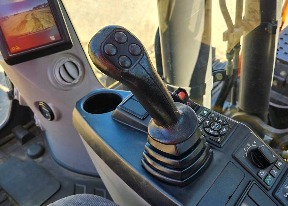 
								2019 Volvo EC140E Hydraulic Excavator Cab Trackhoe A/C Cab Diesel full									