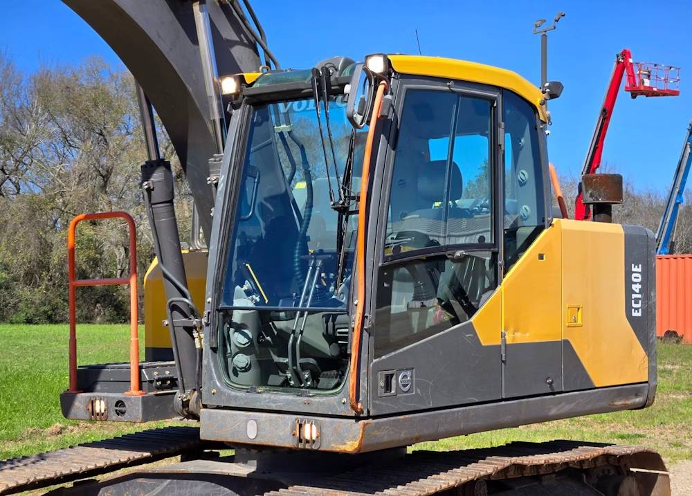 
								2019 Volvo EC140E Hydraulic Excavator Cab Trackhoe A/C Cab Diesel full									