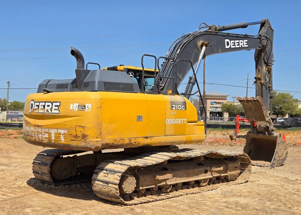 
								2019 John Deere 210G Excavator Trackhoe Backhoe Aux Hyd Thumb Bucket full									