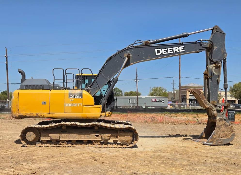 
								2019 John Deere 210G Excavator Trackhoe Backhoe Aux Hyd Thumb Bucket full									