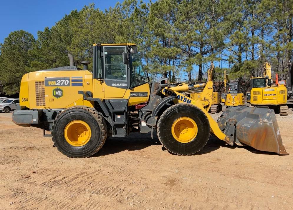 
								2020 Komatsu WA270-8 Articulating Wheel Loader Tractor A/C Bucket Forks full									