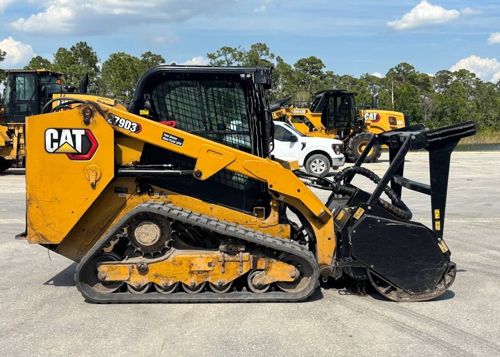 
								2022 Caterpillar 279D3 Skid Steer Track Loader Cab Mulcher High Flow Hyd full									