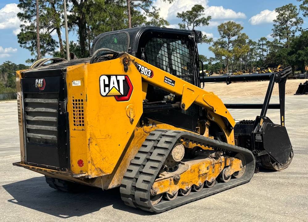 
								2022 Caterpillar 279D3 Skid Steer Track Loader Cab Mulcher High Flow Hyd full									