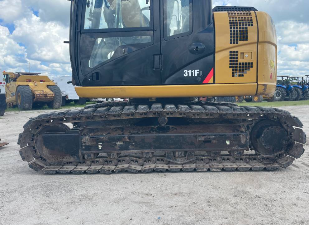 
								2017 Caterpillar 311FLRR Excavator Trackhoe Cab A/C Bucket Thumb CAT full									