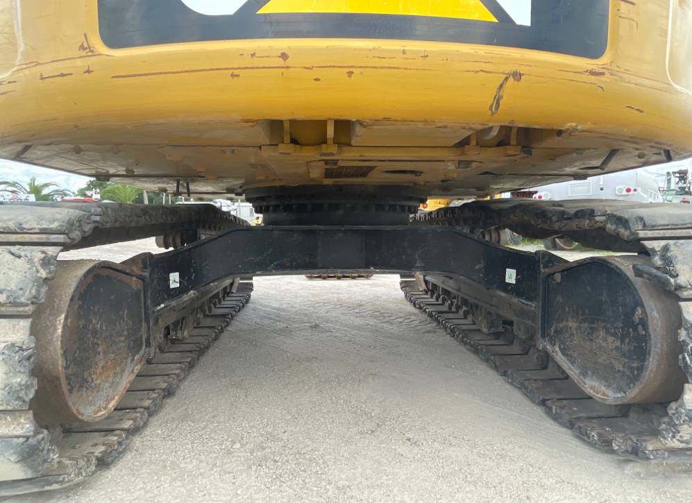 
								2017 Caterpillar 311FLRR Excavator Trackhoe Cab A/C Bucket Thumb CAT full									