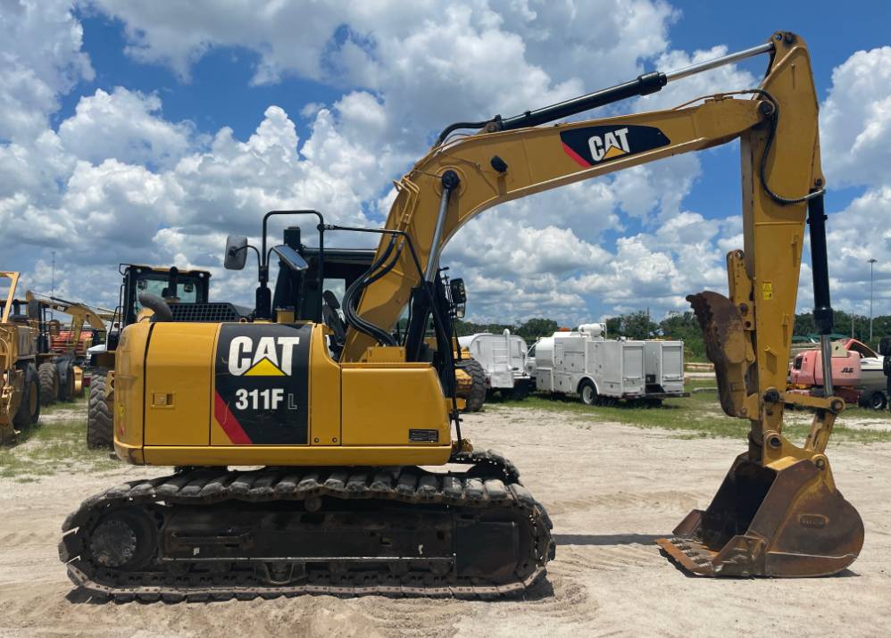 
								2017 Caterpillar 311FLRR Excavator Trackhoe Cab A/C Bucket Thumb CAT full									