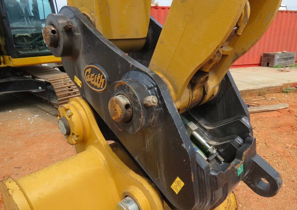 
								2023 Caterpillar 320GC Excavator Crawler Trackhoe A/C Aux Hyd Q/C full									