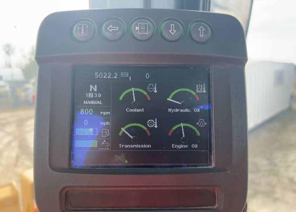 
								2018 John Deere 624K Series II Wheel Loader Tractor AC Cab Ride Control full									