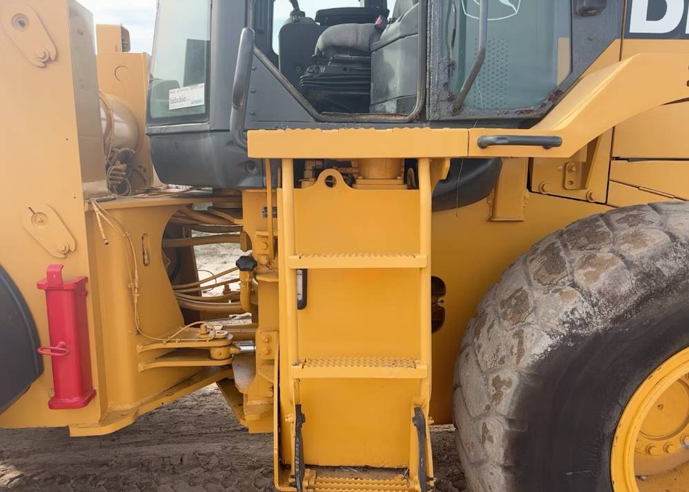 
								2018 John Deere 624K Series II Wheel Loader Tractor AC Cab Ride Control full									