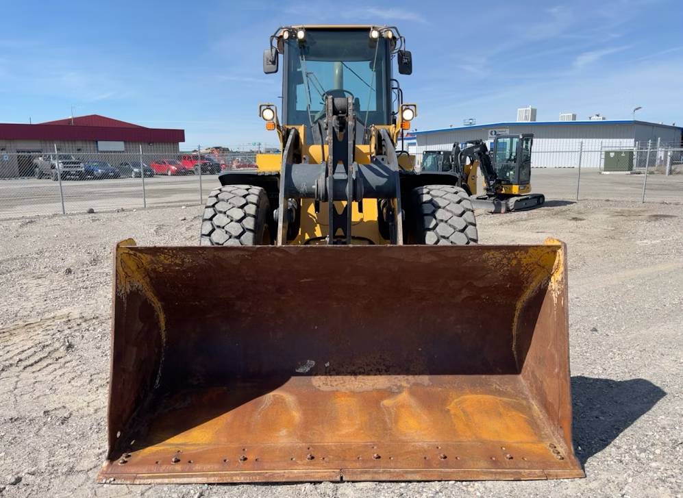
								2015 John Deere 524K Articulated Wheel Loader full									