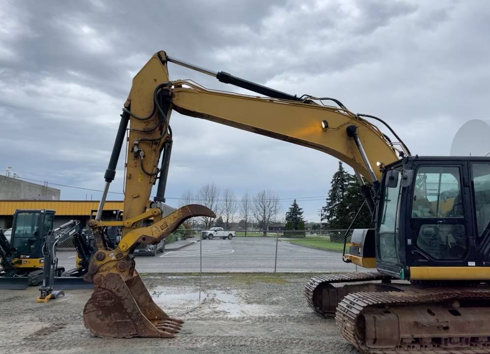
								2014 Caterpillar 320ELRR Excavator Trackhoe Aux Hyd Thumb QC CAT Bucket full									