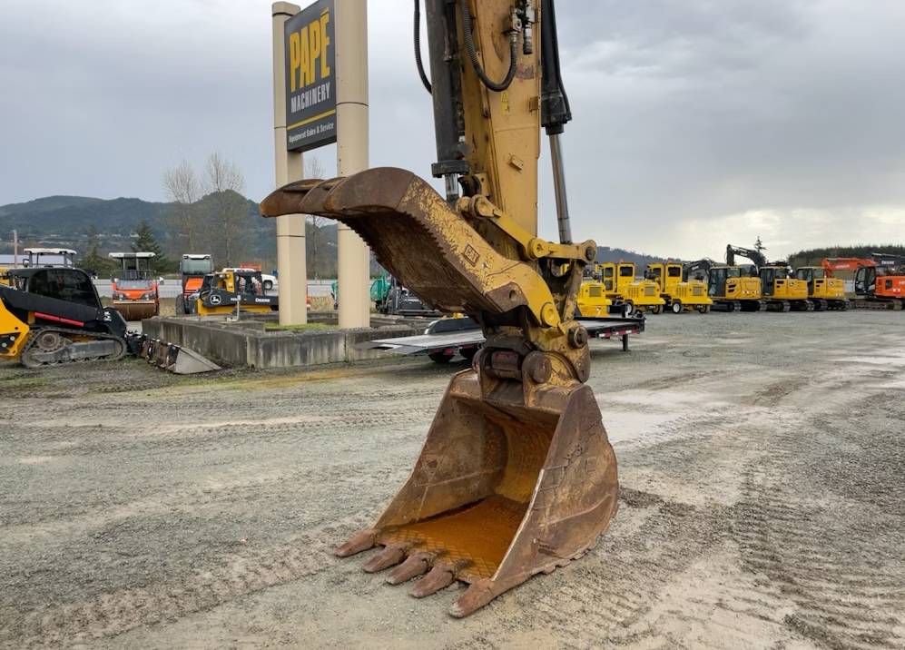 
								2014 Caterpillar 320ELRR Excavator Trackhoe Aux Hyd Thumb QC CAT Bucket full									