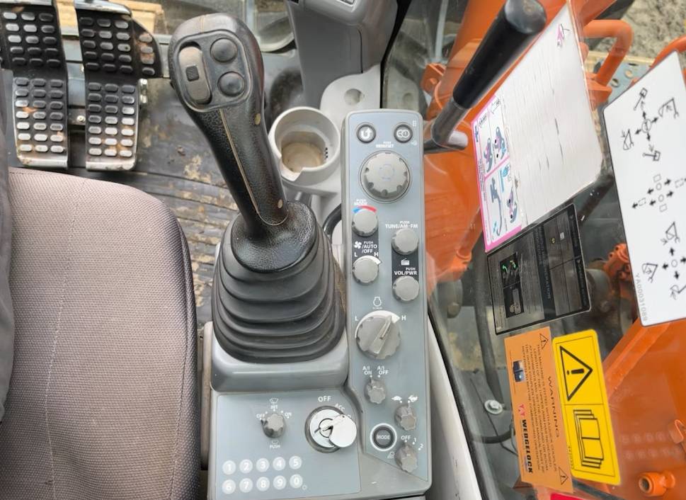 
								2018 Hitachi ZX135US-6N Excavator Trackhoe Dozer full									