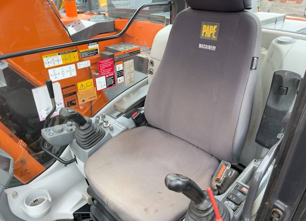 
								2018 Hitachi ZX135US-6N Excavator Trackhoe Dozer full									