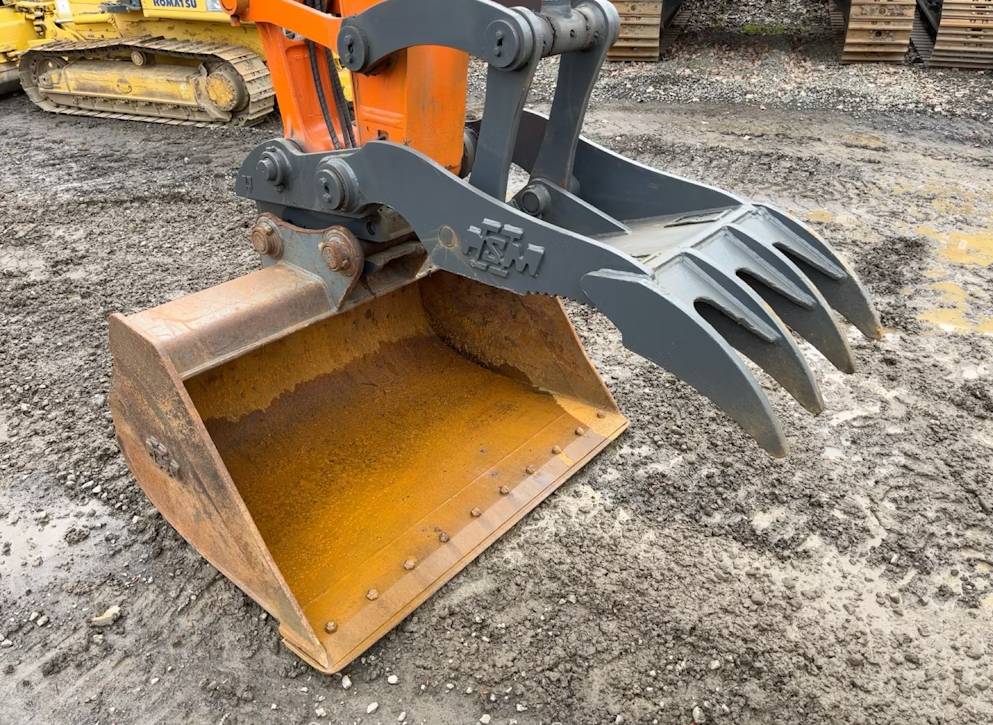 
								2018 Hitachi ZX135US-6N Excavator Trackhoe Dozer full									