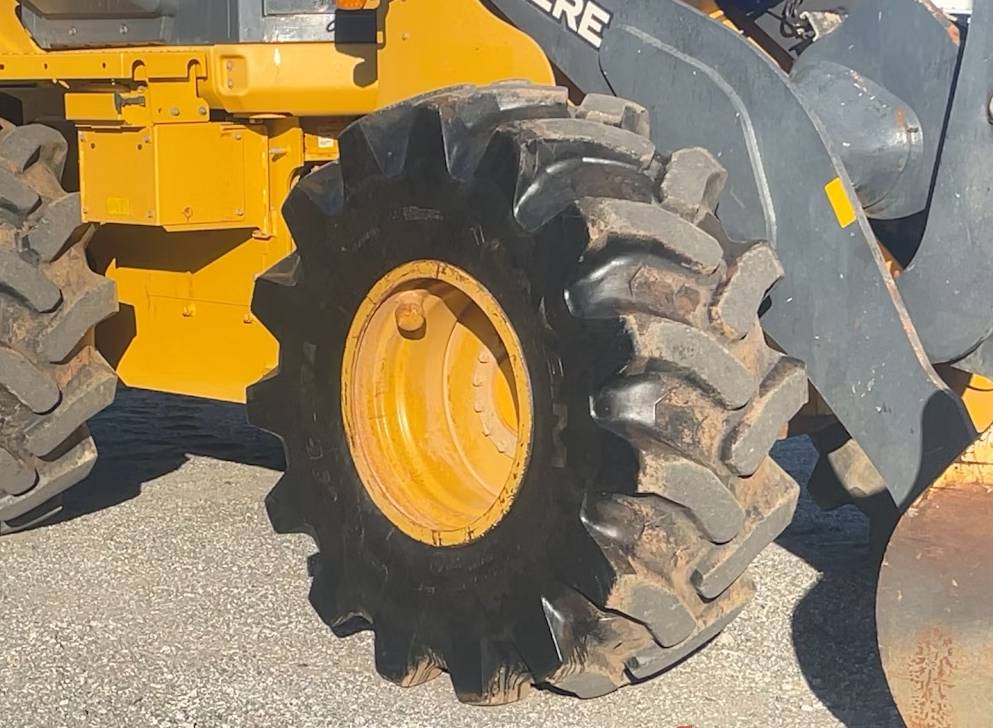 
								2019 John Deere 544L Articulating Wheel Loader Tractor Cab Forks full									