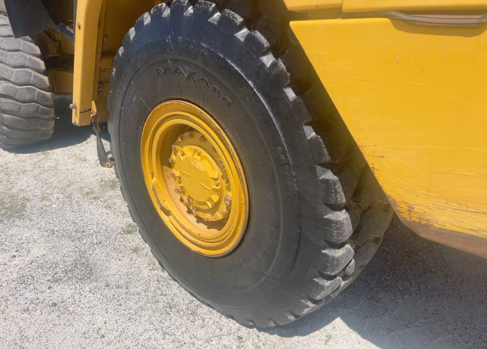 
								2017 Caterpillar 725C2 6X6 26.5 Ton Articulated Off Road Dump Truck ADT full									