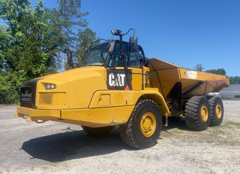 
								2017 Caterpillar 725C2 6X6 26.5 Ton Articulated Off Road Dump Truck ADT full									