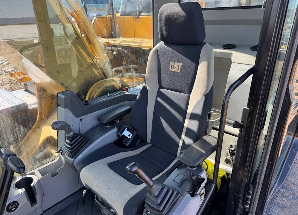 
								2014 Caterpillar 329EL Hydraulic Excavator Tractor Aux Hyd Thumb Bucket full									