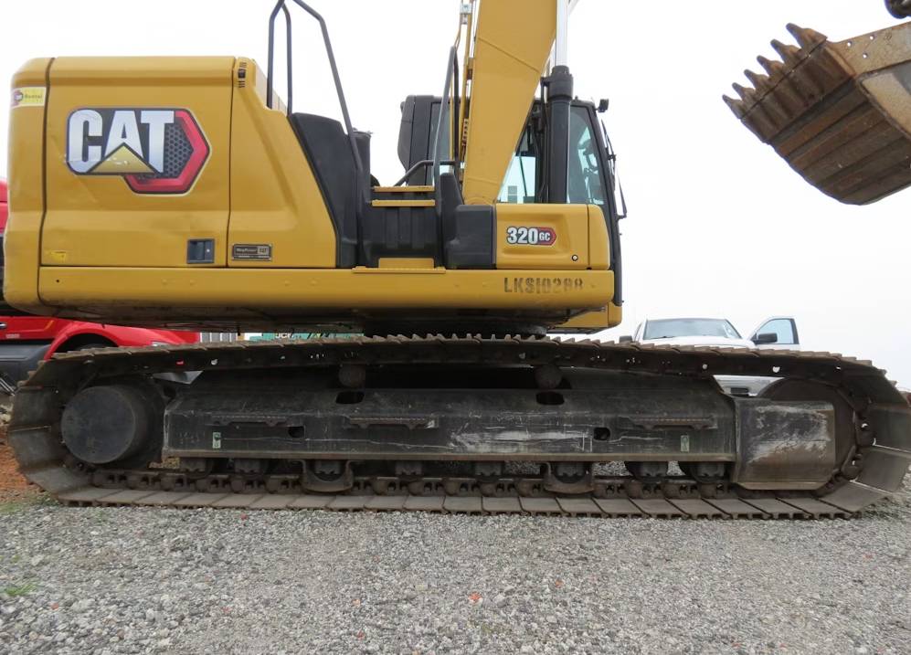 
								2021 Caterpillar 320GC Excavator Trackhoe Cab AC Thumb Aux CAT Bucket full									
