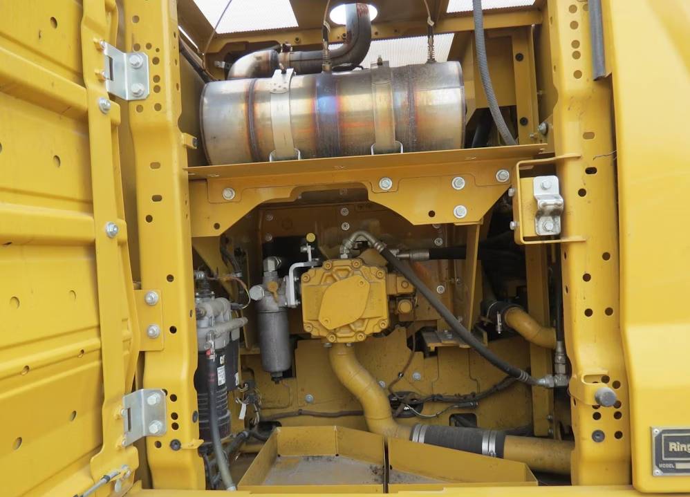 
								2021 Caterpillar 320GC Excavator Trackhoe Cab AC Thumb Aux CAT Bucket full									
