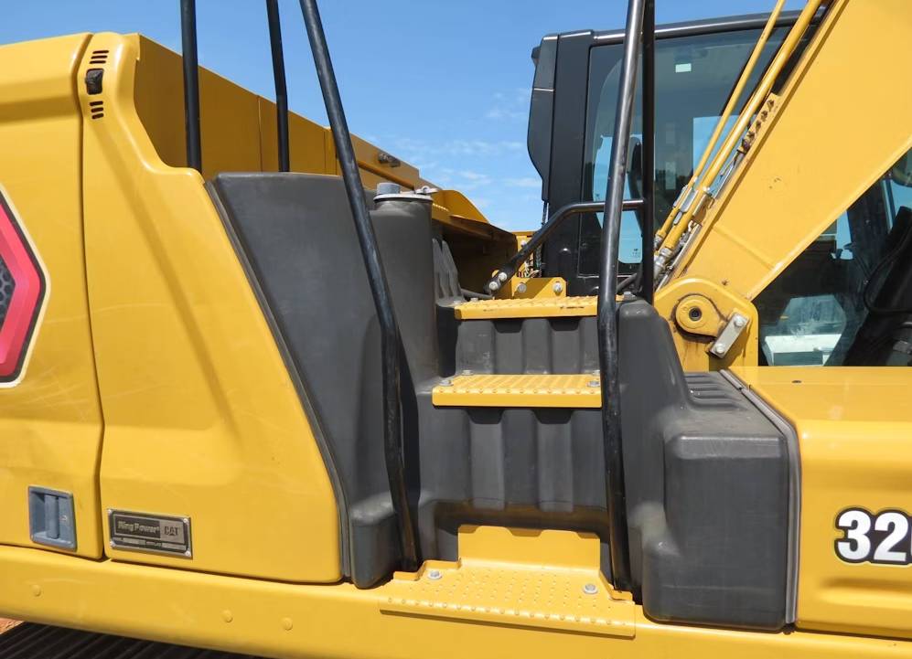 
								2021 Caterpillar 320GC Excavator Trackhoe Cab AC Thumb Aux CAT Bucket full									