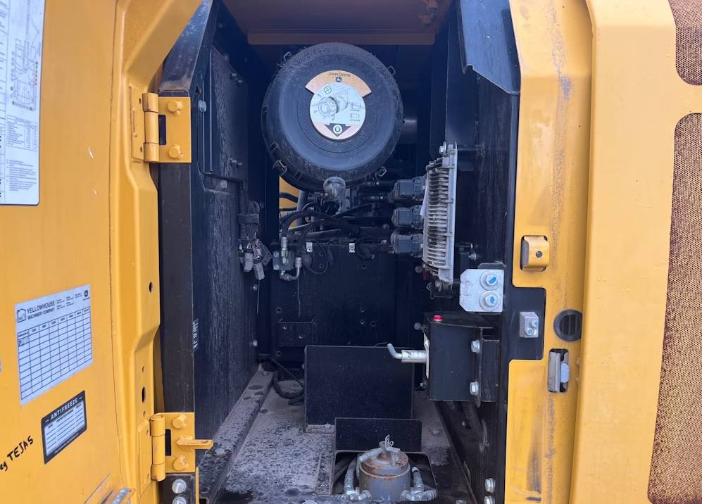 
								2018 John Deere 210G LC Excavator Enclosed Cab Steel Track Aux full									