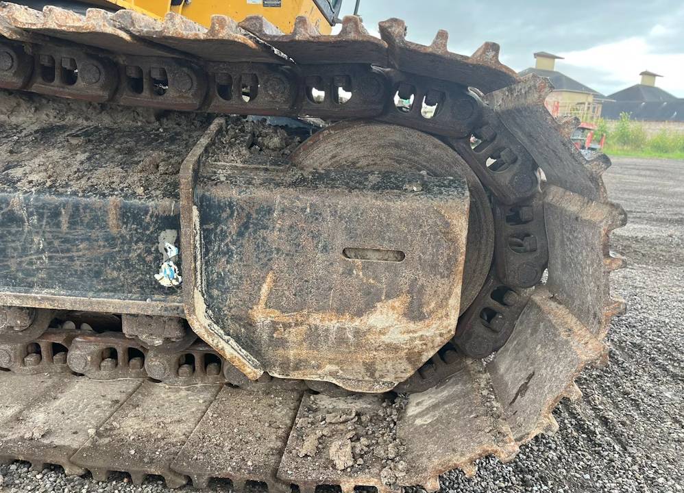 
								2018 John Deere 210G LC Excavator Enclosed Cab Steel Track Aux full									