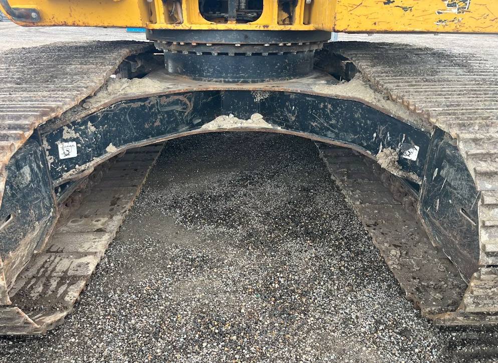 
								2018 John Deere 210G LC Excavator Enclosed Cab Steel Track Aux full									
